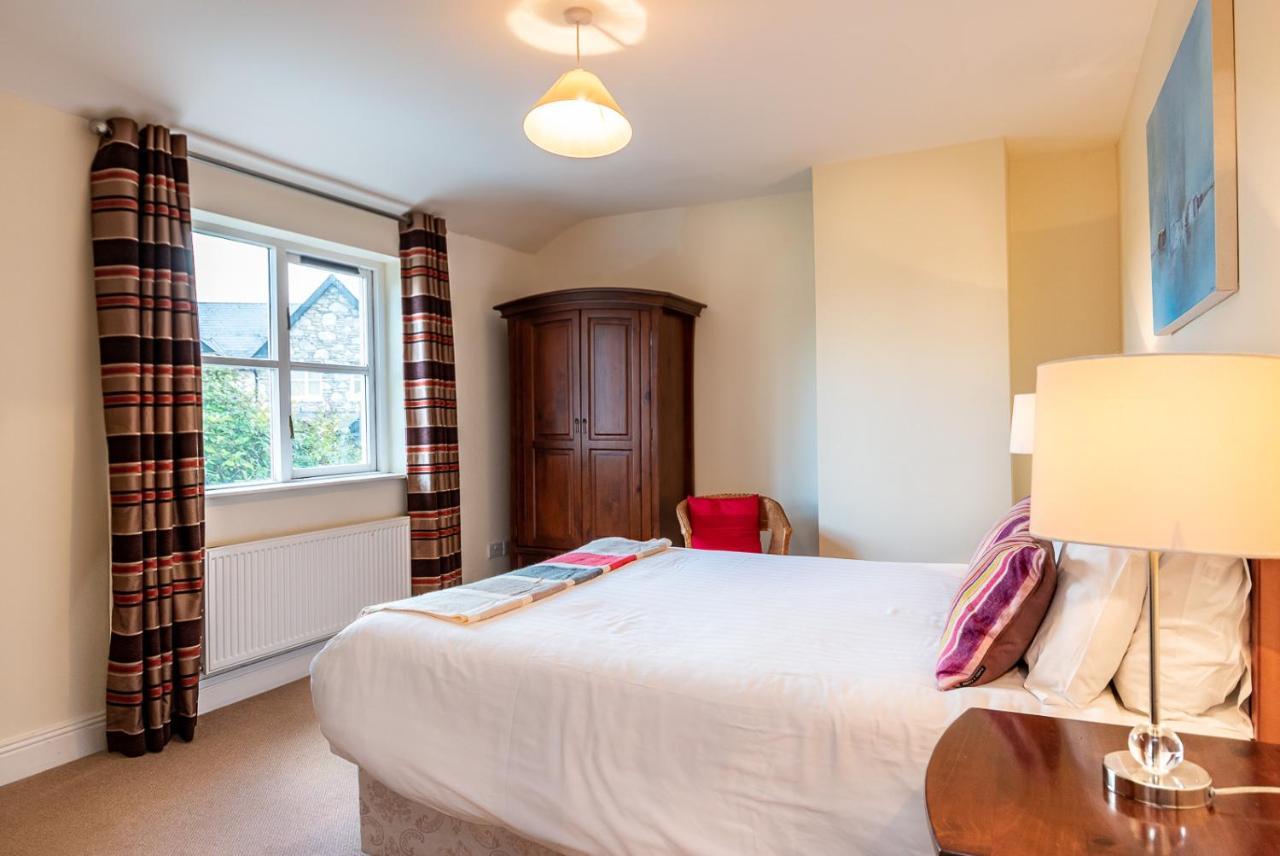 Foleys Ardmullen Townhouses Kenmare Extérieur photo